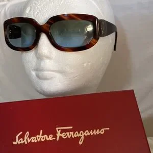 Salvatore Ferragamo | Accessories | Salvatore Ferragamo  display picture 2